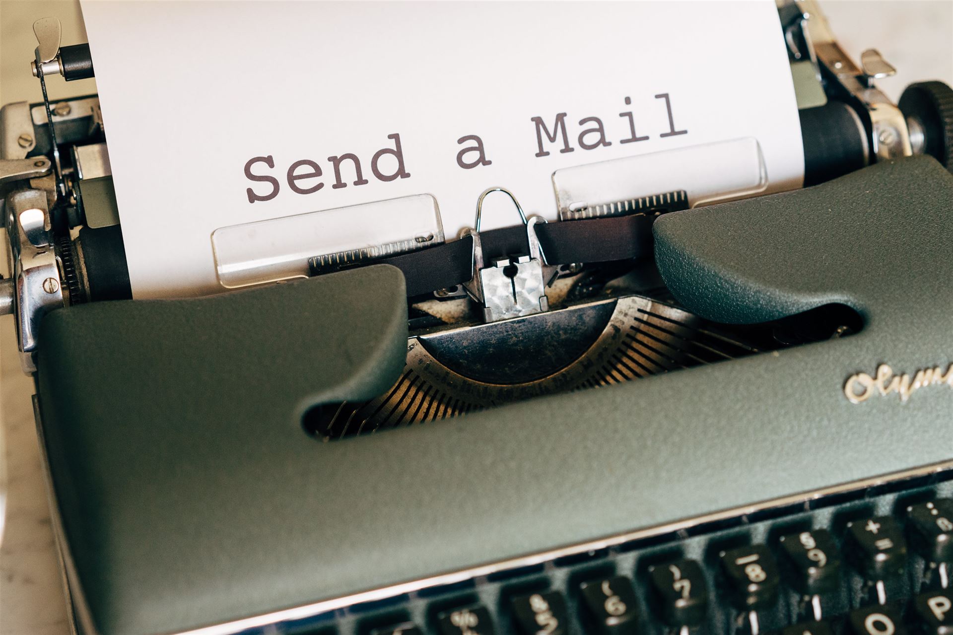 Kostenloses Stock Foto zu eine mail senden, nahansicht, papier